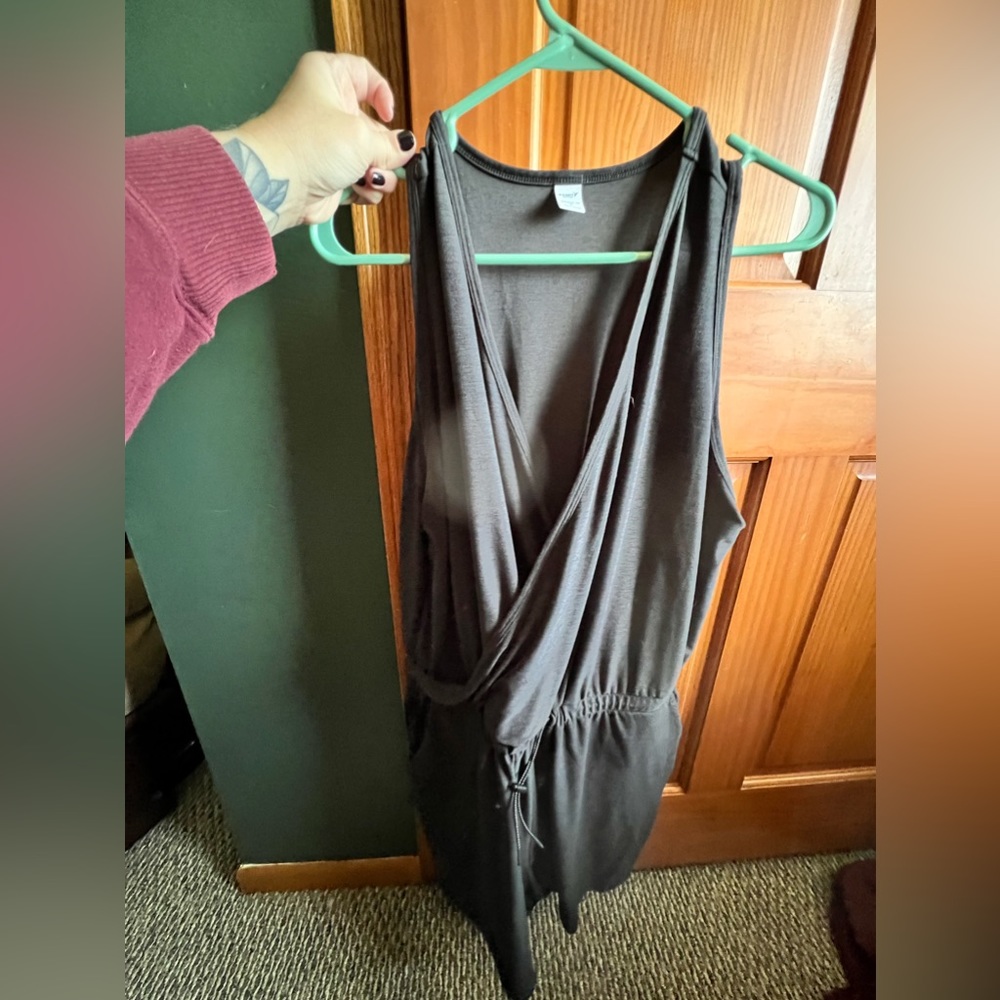 Old navy active romper!